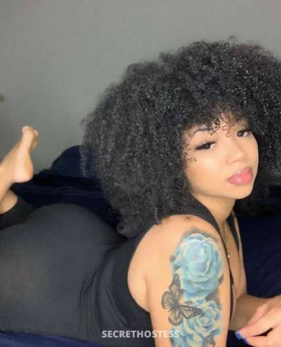 28 year old Escort in Iowa City IA xxxx-xxx-xxx Wet pussy horny for hot sex