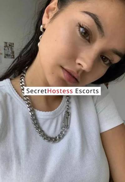 21 Year Old Filipino Escort Manila - Image 4