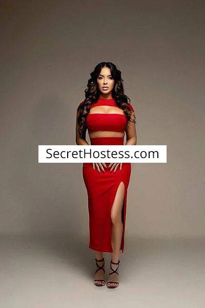 26 year old Latin Escort in London Lush