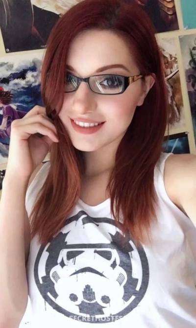 27 year old Escort in Topeka KS xxxx-xxx-xxx hello if you wanna book me just text me oxxxx-