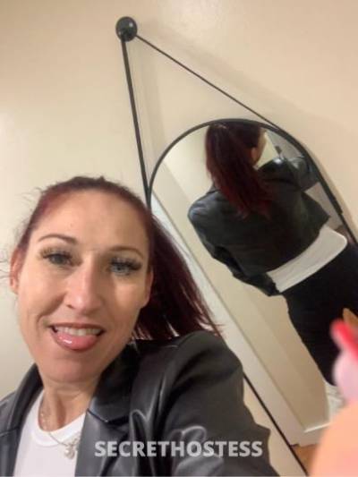 30 year old Escort in West Palm Beach FL ...where are all.the fellas.. at