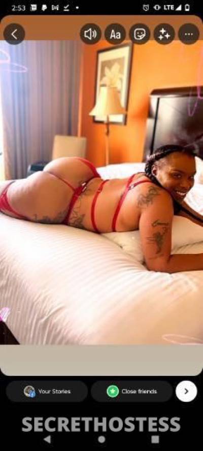 27 year old Escort in Southern Maryland DC . sweet thick Carmel treat come make me cream . and see me 
