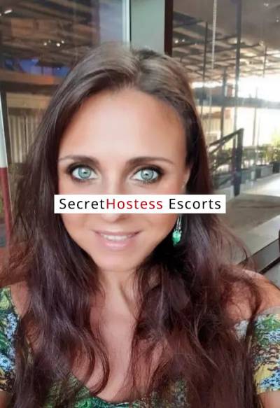 37 Year Old Italian Escort Milan Brunette - Image 7