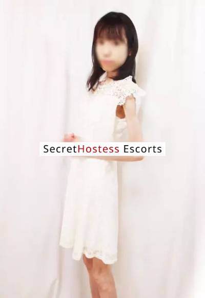 20Yrs Old Escort 40KG 160CM Tall Tokyo Image - 1