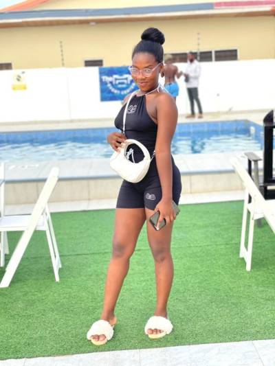 21Yrs Old Escort 142CM Tall Accra Image - 2