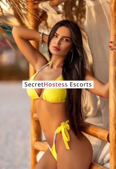 22 Year Old Russian Escort Sofia - Image 3