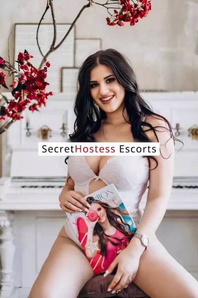 22 Year Old Russian Escort Manama - Image 6