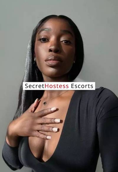 25 Year Old African Escort Accra - Image 5