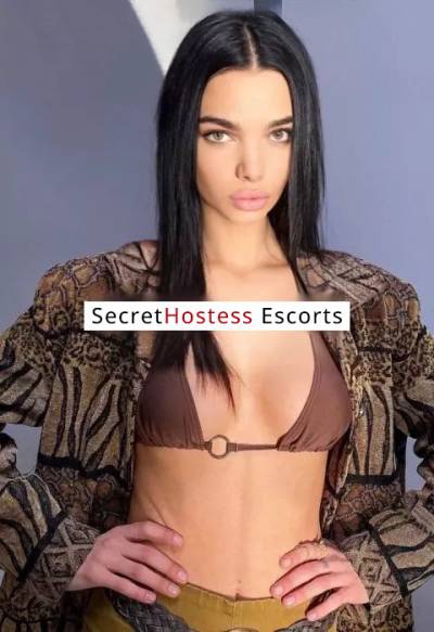 25 Year Old European Escort Limpertsberg - Image 2