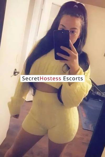 25 Year Old Italian Escort Boston MA Brown Hair Brown eyes - Image 2