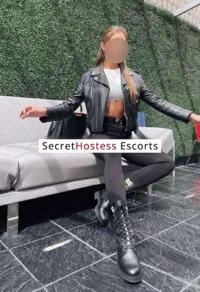 26 Year Old Dutch Escort Amsterdam Green eyes - Image 4