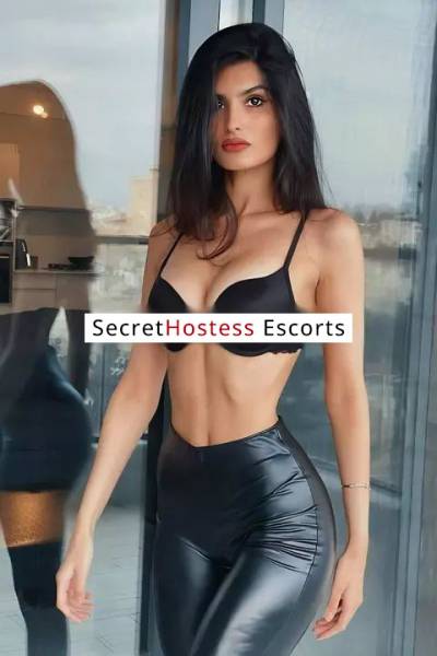 27 Year Old Escort Hong Kong - Image 2