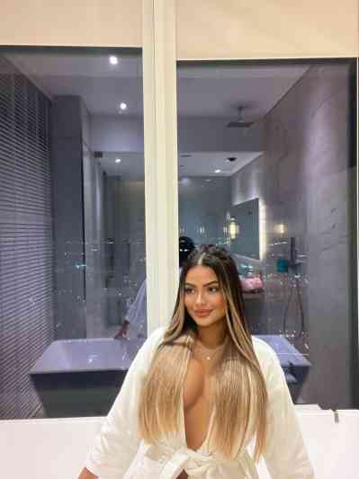 19 year old Latin Escort in London Lawley Busty Blonde Escort London