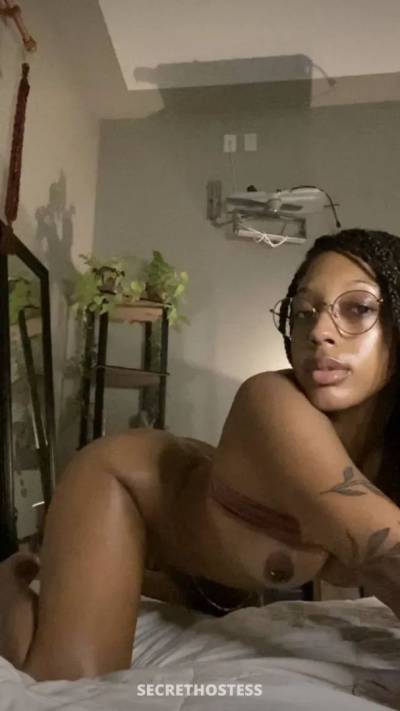 27 year old Escort in Sacramento CA xxxx-xxx-xxx IM AVAILABLE.FOR HOOKUP...AND MEET UP..SELLING 