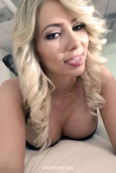 Handerson Mia 25Yrs Old Escort Winston-Salem NC Image - 0