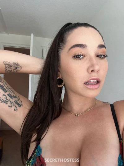 24 year old Escort in Lawrence KS xxxx-xxx-xxx Down to fuck