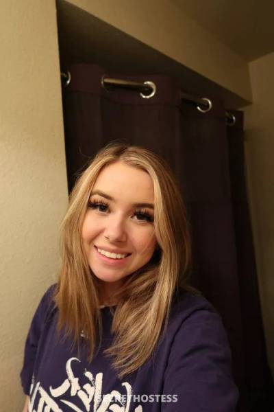 Rosa 30Yrs Old Escort Redding CA Image - 3