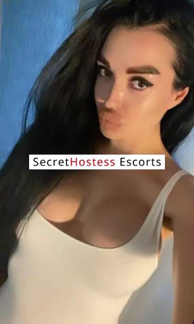 25 Year Old Ukrainian Escort Prague Brunette - Image 7