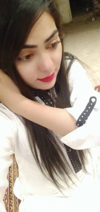 21Yrs Old Escort 167CM Tall Dubai Image - 2