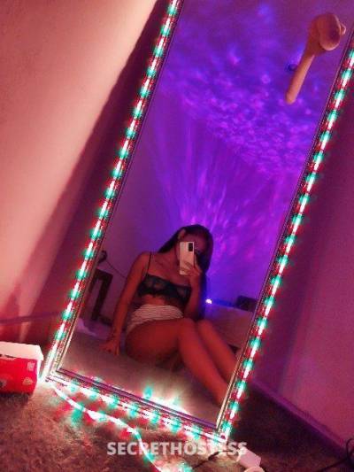 23Yrs Old Escort 150CM Tall Bali Image - 3