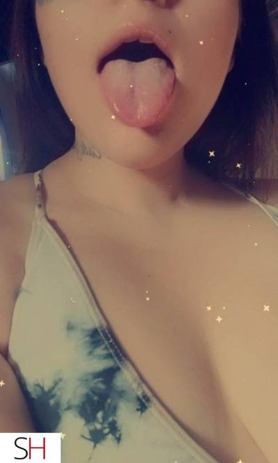 25 year old Caucasian Escort in Winnipeg Fun with diamond