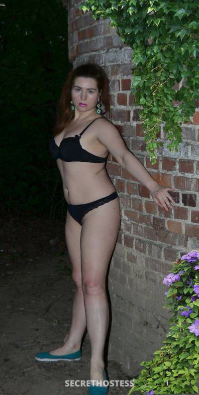 32Yrs Old Escort 171CM Tall Hamburg Image - 3