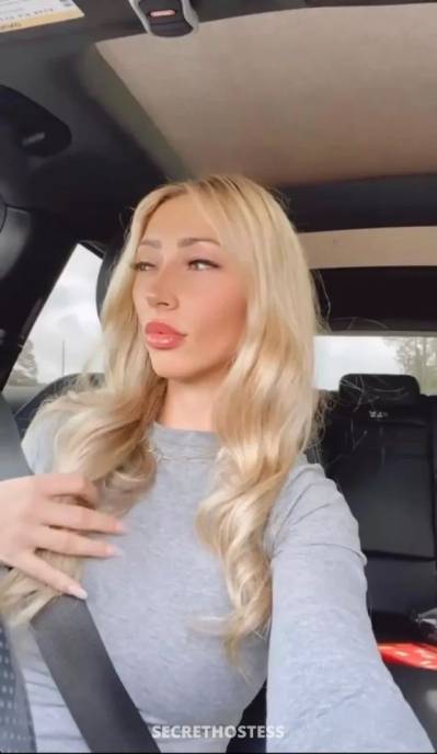 33 year old Escort in Huntington WV xxxx-xxx-xxx Let’s meet up for dinner and talk I’m not a