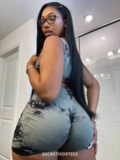 22 year old Escort in Twin Falls ID xxxx-xxx-xxx HMU I’m available for sex hook up .nice boobs