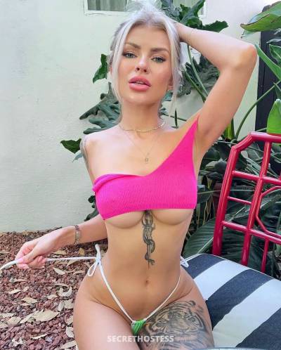 25 year old Escort in Winston-Salem NC xxxx-xxx-xxx Table Shower . I am down for hook up .. hmu now