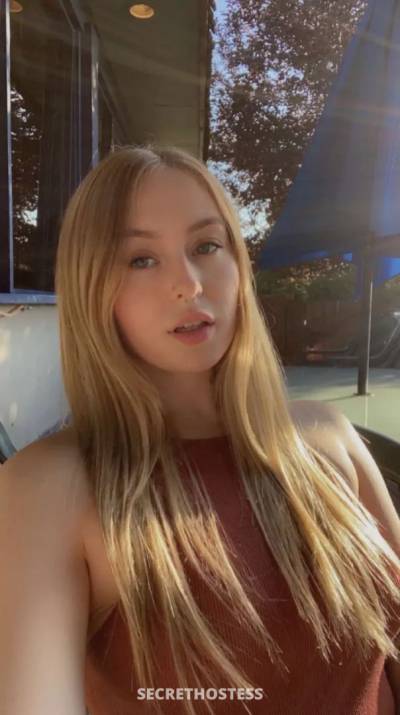 Linda 25Yrs Old Escort Eau Claire WI Image - 1