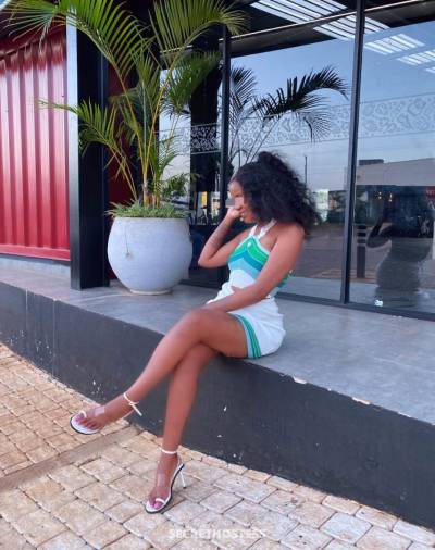 23 Year Old African Escort Nairobi - Image 5