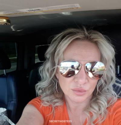 SKY 42Yrs Old Escort Peace River Country Image - 1