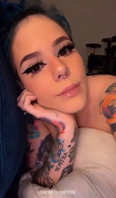 25 year old Escort in Winston-Salem NC xxxx-xxx-xxx DOWN FOR MEEET UP