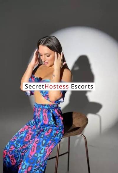 20Yrs Old Escort 51KG 171CM Tall Dubai Image - 1