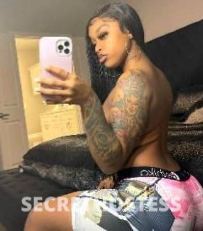 25Yrs Old Escort Raleigh NC Image - 2