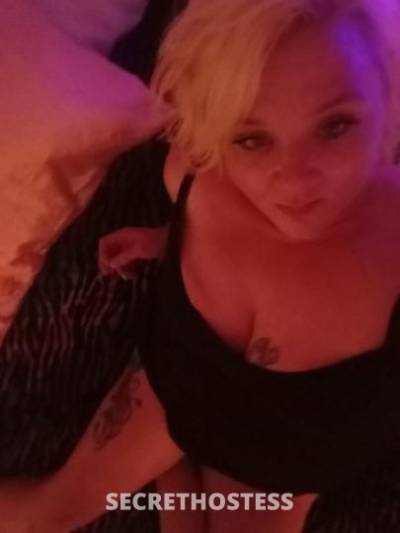 32 Year Old Escort Atlanta GA Blonde - Image 1