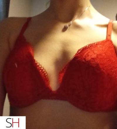 36 Year Old Caucasian Escort Winnipeg - Image 1