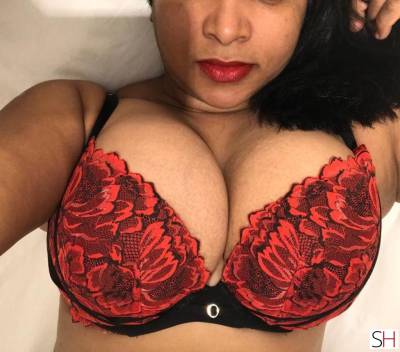 Amazing boobs natural curvy big bumb .. real, Independent in Croydon