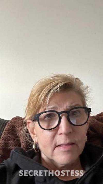 57 year old Escort in New Haven CT Men &amp; Couples are welcome