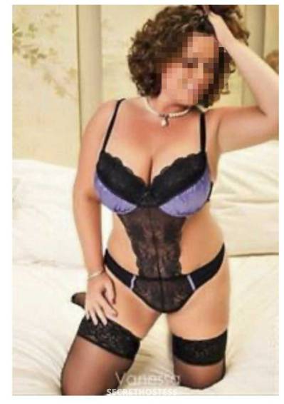 58 Year Old Escort Manhattan NY - Image 1