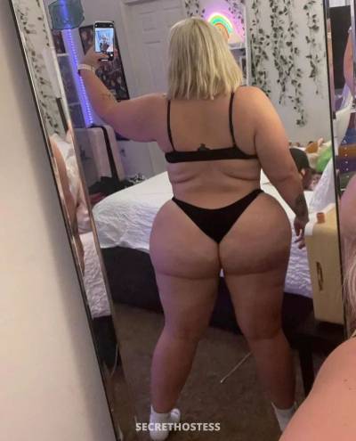 28 Year Old Escort Bridgeport CT Blonde - Image 6