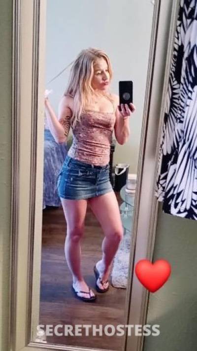 New orleans Clean Willing and Motivated Petite Blonde in New Orleans LA