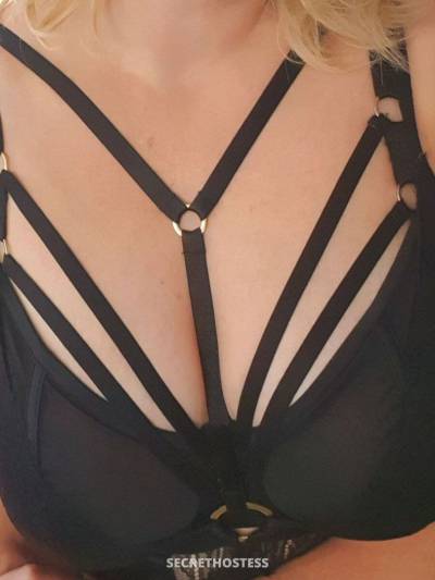 Chloé 40Yrs Old Escort 163CM Tall Hamilton Image - 6