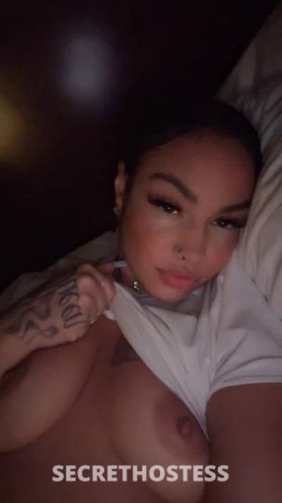 Gucci 25Yrs Old Escort Phoenix AZ Image - 9