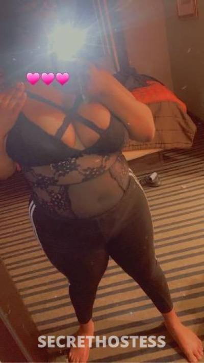 25 year old Escort in Buffalo NY ..READY./Outcalls/Cardates