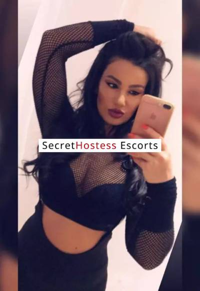 29 Year Old Romanian Escort Dubai - Image 3