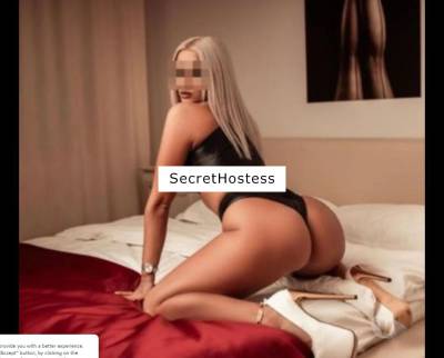 Karla is a fresh blonde lady who exclusively offers outcall  in Watford