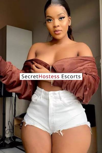 25 Year Old Trinidadian Escort Abhā - Image 3