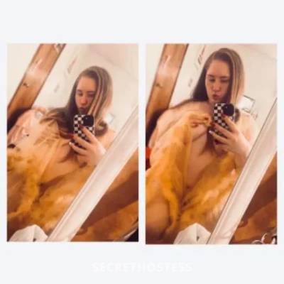 21 year old Escort in Desmoines IA xxxx-xxx-xxx sexy red head