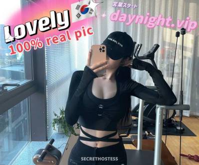 20 Year Old Asian Escort Vancouver - Image 3